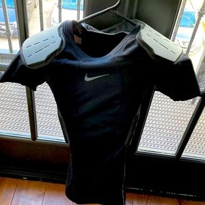 Nike Pro Hyperstrong Football Shirt 4 Pads